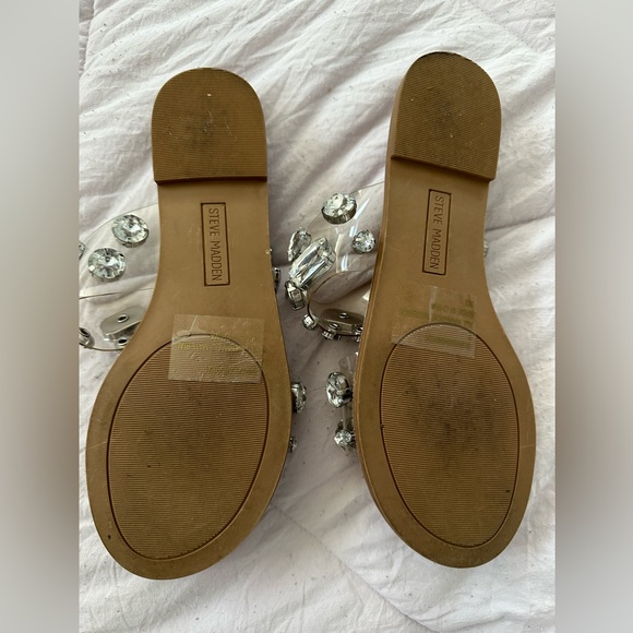 Only wore once Steven Madden jeweled sandals - Picture 3 of 3